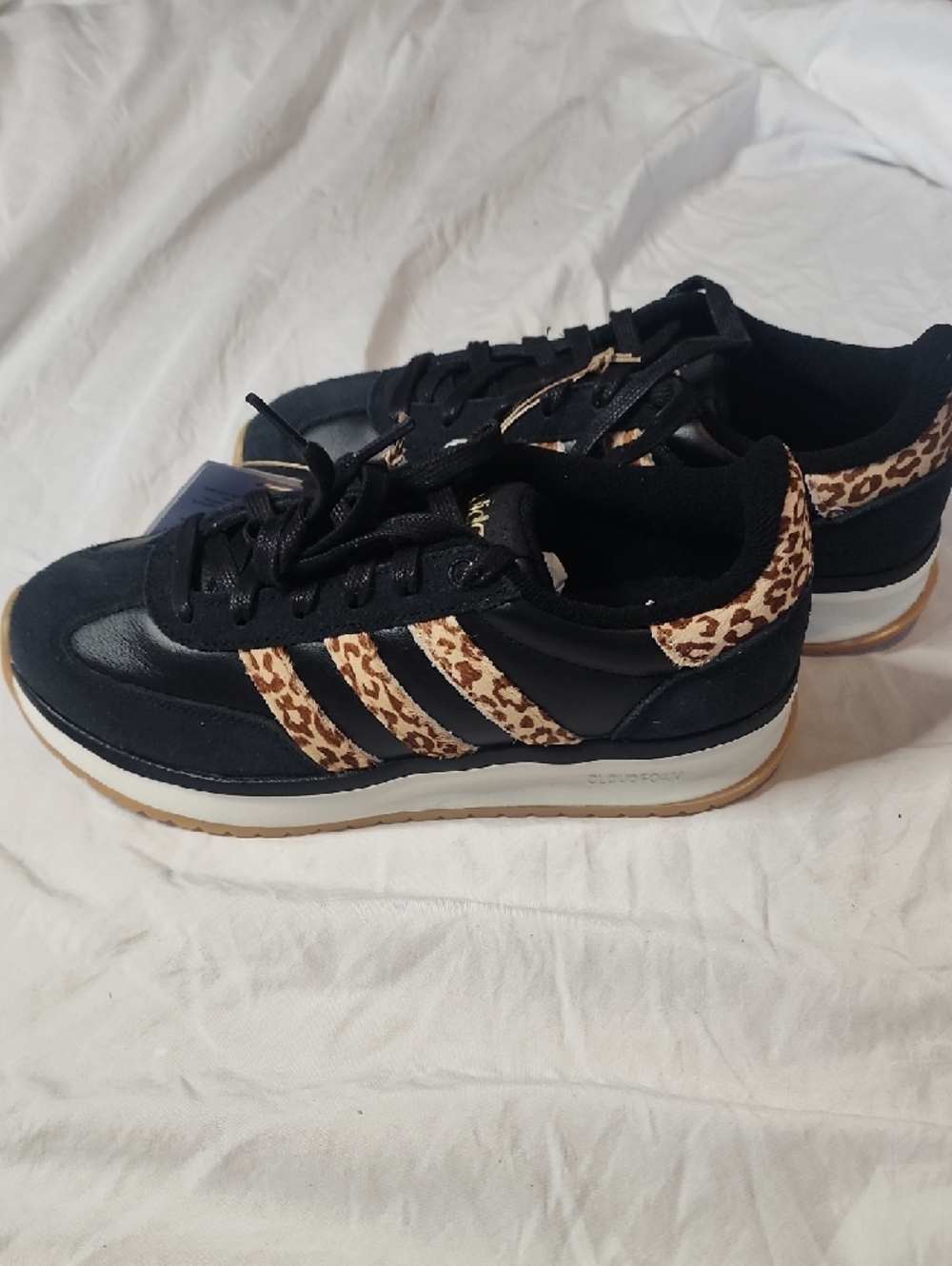 RUN 70s 2.0 Women's Black Sneakers with Cheetah Accent